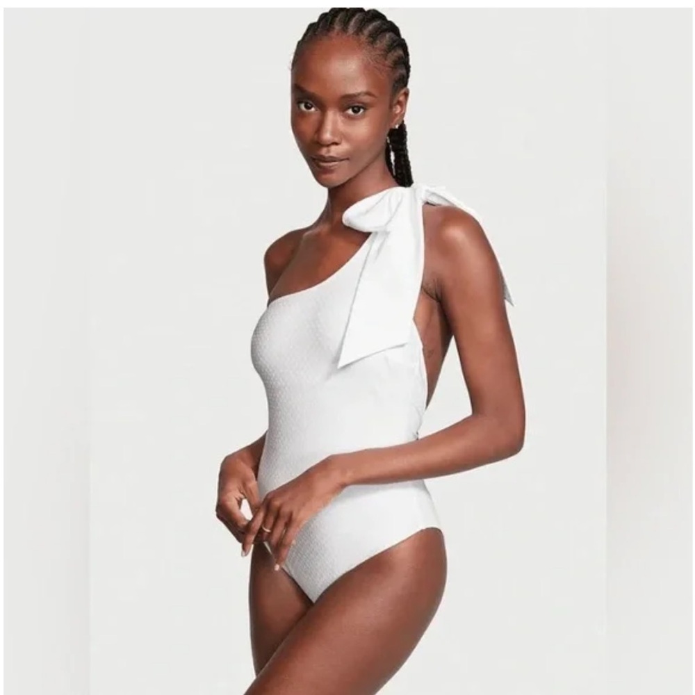 Victoria's Secret White One-Shoulder Swimsuit with Bow